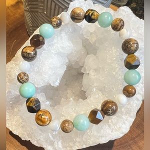 ✨Gemstone Bracelet Amazon Jade, Tigereye, Picture Jasper and Mother of Pearl